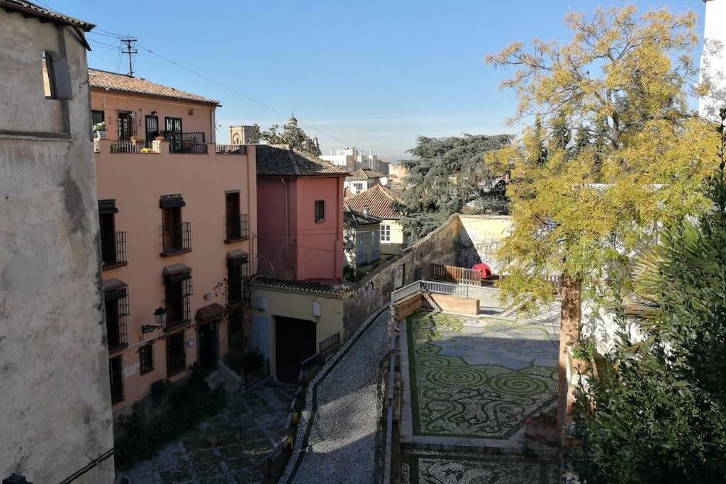 Cerca De La Alhambra, La Casa Del Cuento, Segundo Apartment Granada Luaran gambar
